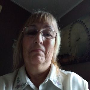 Meet your Posher, Joan